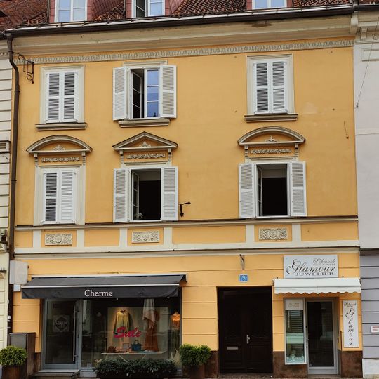 Bürgerhaus Alter Platz 9