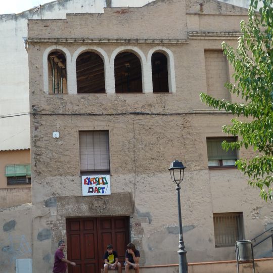 Can Mateu de la Creu