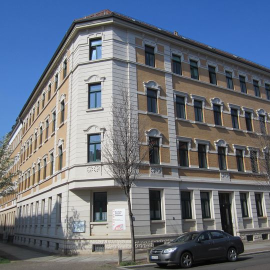 Mietshaus Neustädter Straße 17