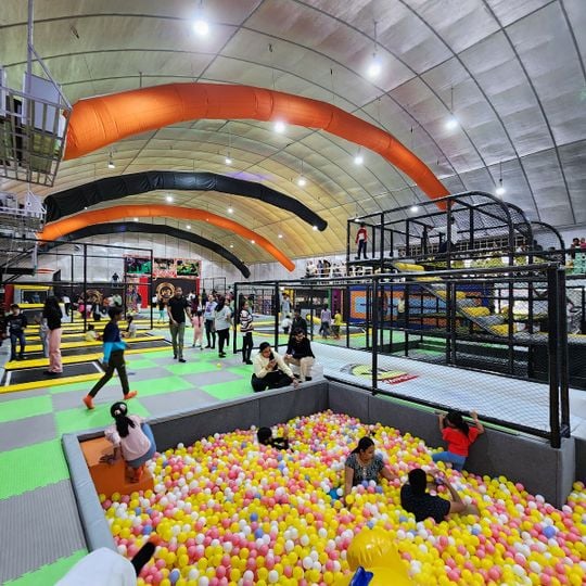 Wonder Zone Trampoline Park