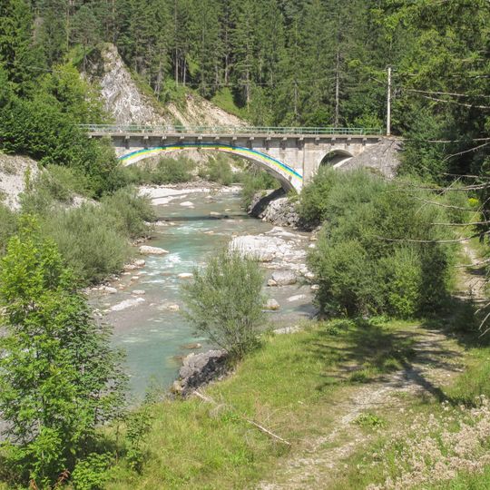 Loisachtal zwischen Schmölz und Griesen
