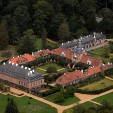 Schloß Wolfsgarten