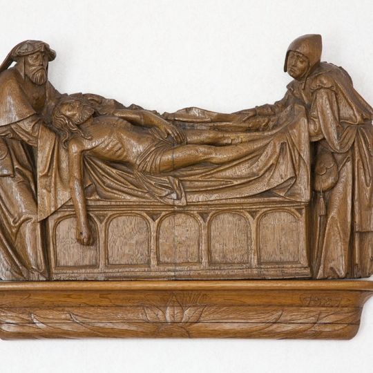 Sint-Nicolaaskerk, grafleggingsreliëf en beelden