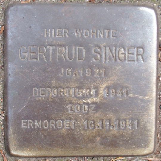 Stolperstein dedicated to Gertrud Singer