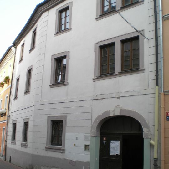 Růžový kopeček 11