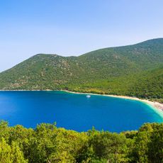 Antisamos