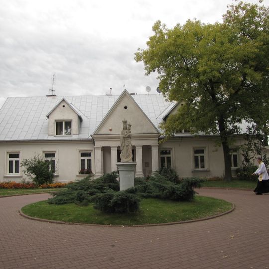 Plebania, Zamkowa 24A w Wąwolnicy