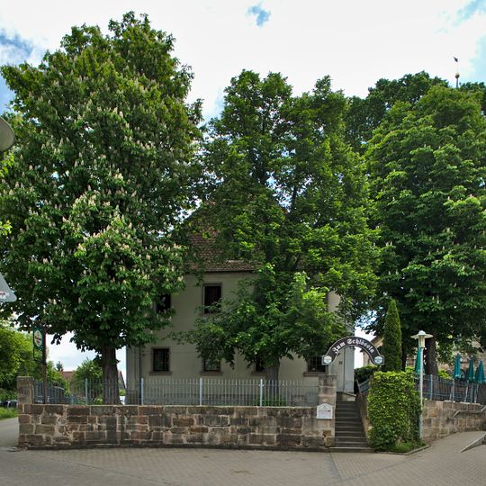 Gasthaus zum Schloss, ehemaliger Herrensitz