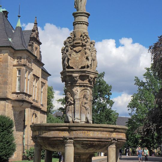 Tugendbrunnen