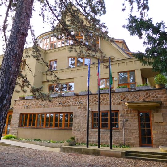 Praha-Troja municipal district office