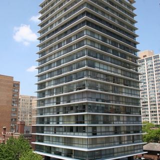 Building at 320 West Oakdale Avenue
