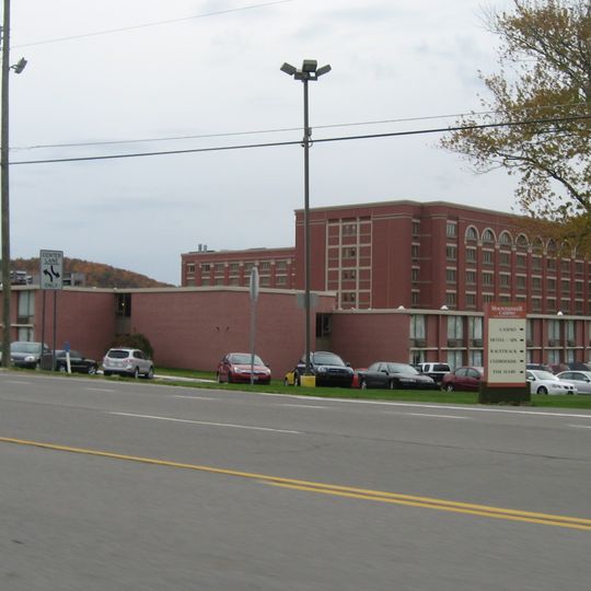 Mountaineer Casino, Racetrack and Resort