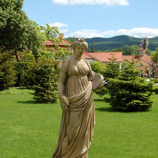 Súbor záhradných sôch, socha