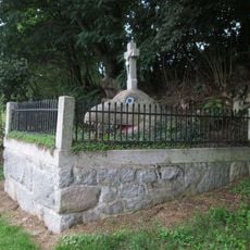 Kříž jihozápadně od Maňovic