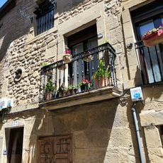 Casa Santa Engracia 53