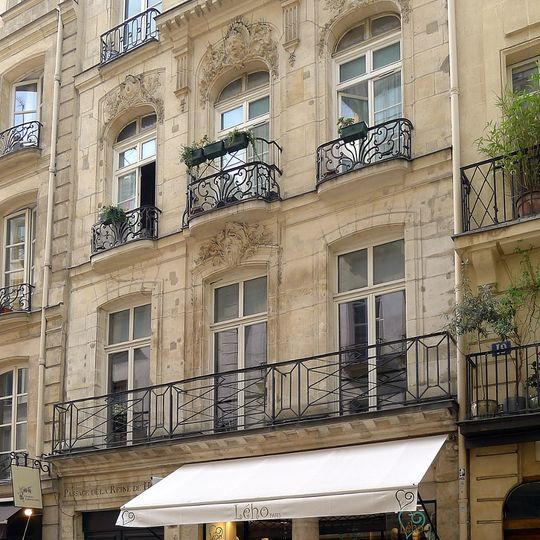 Immeuble, 17 rue Montorgueil