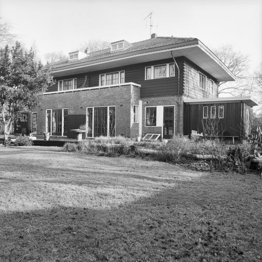 Meerwijklaan 4-6, Bergen