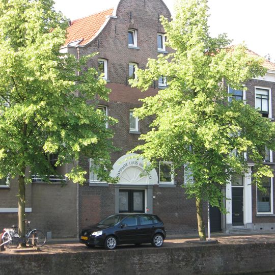 Lange Haven 25, Schiedam