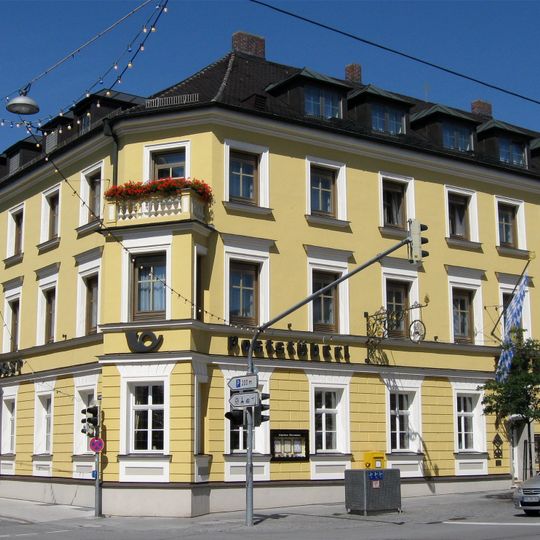 Ehemals Postamt und Hotel