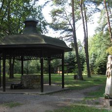 Socha svatého Josefa u Svatojosefského pramene v Kersku