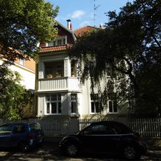 Jean-Paul-Straße 7