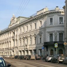 Доходный дом Московского Купеческого банка с магазинами и товарными складами (Тверской)