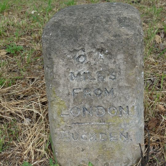 Milestone, Great North Road, S of jct with Silver Street