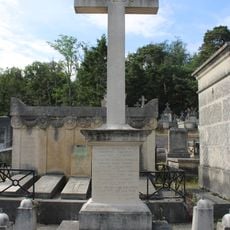 Grave of Lavaurs Family