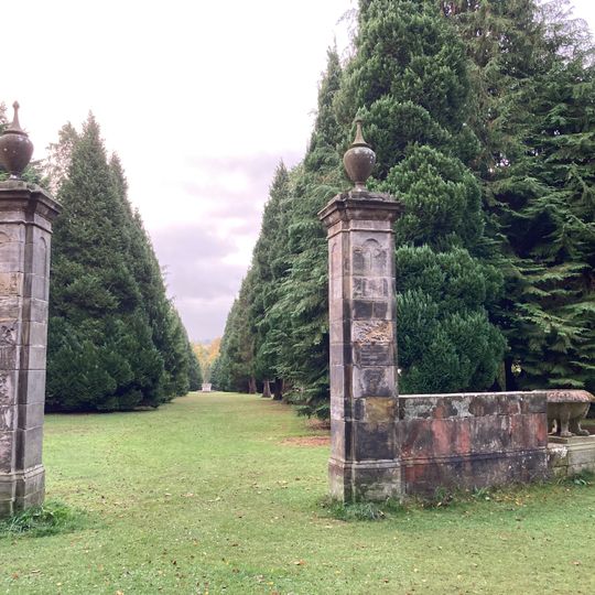 Craigtoun Park, Cypress Avenue, Gate Piers