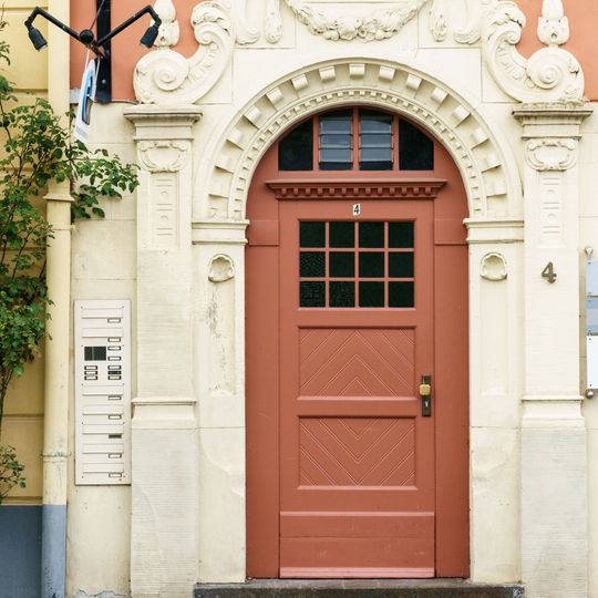 Wohnhaus in geschlossener Bebauung Markt 4