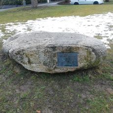 Památník 50. výročí vzniku Československé republiky na Spořilově