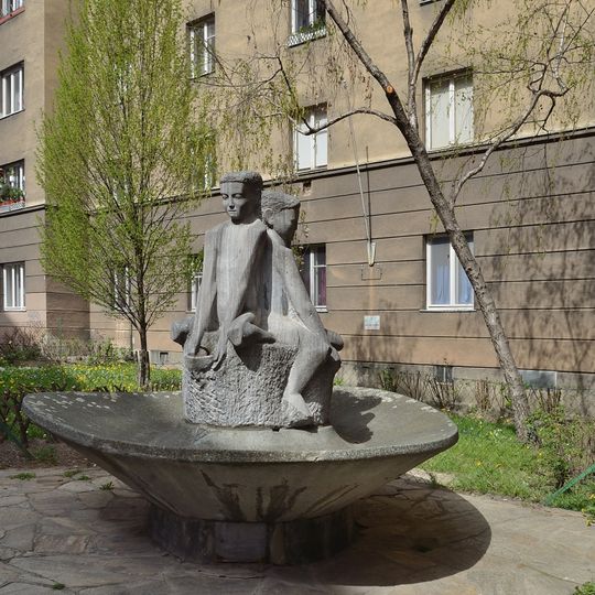 Brunnen Pfeilgasse 10-12