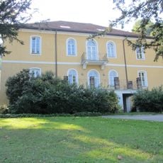 Schule, ehem. Villa Schlossberg