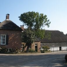 Lingedijk 63, Wadenoijen