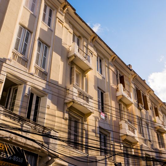 Imóvel à Rua Mário Portela, nº 27