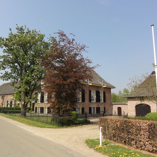 Walstraat 15, Appeltern