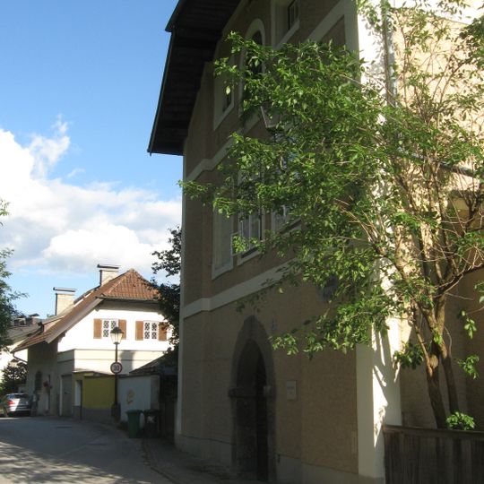 Brunnhaus mit Pumpwerk