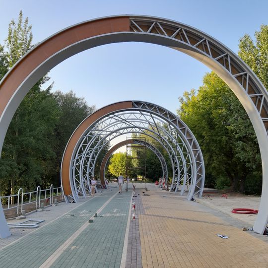 Old Jakuboŭskaha Street Overpass Bridge