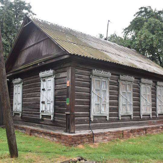 Kirava Street 129, Homieĺ