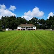 Baton Rouge - Art-Déco-Parlamentsgebäude, Plantagen und Museen: Die historischen Sehenswürdigkeiten, die man unbedingt besuchen sollte