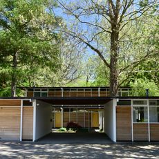 Max and Esther De Pree House