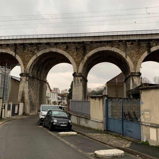 Viaduc de la ligne Paris-Bastille - La Varenne