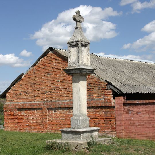 Boží muka naproti čp. 83