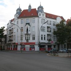 Mietshaus Pichelsdorfer Straße 87 Weißenburger Straße 15