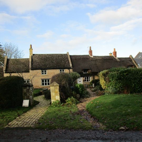 3-7, Rectory Lane