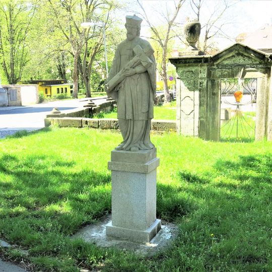 Socha svatého Jana Nepomuckého v Dvořákově ulici v Novém Boru