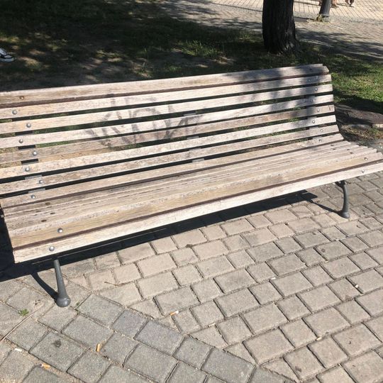 Graffiti, bench, Work of art