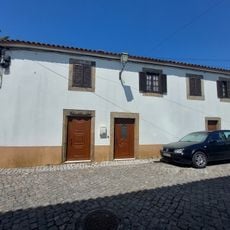 Casa na Rua Dr. António José de Almeida, n.º 101