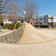 Hakuun Park