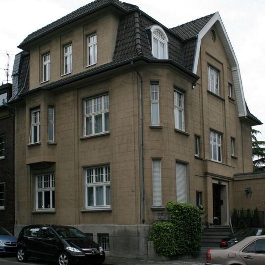 Beethovenstraße 39